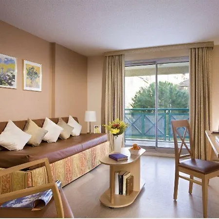Citadines Prado Chanot Апарт-отель