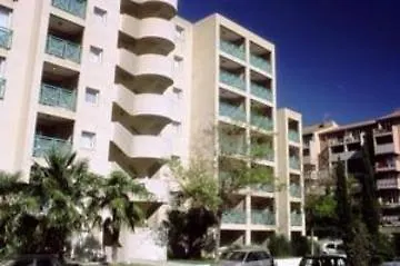 Citadines Prado Chanot Апарт-отель
